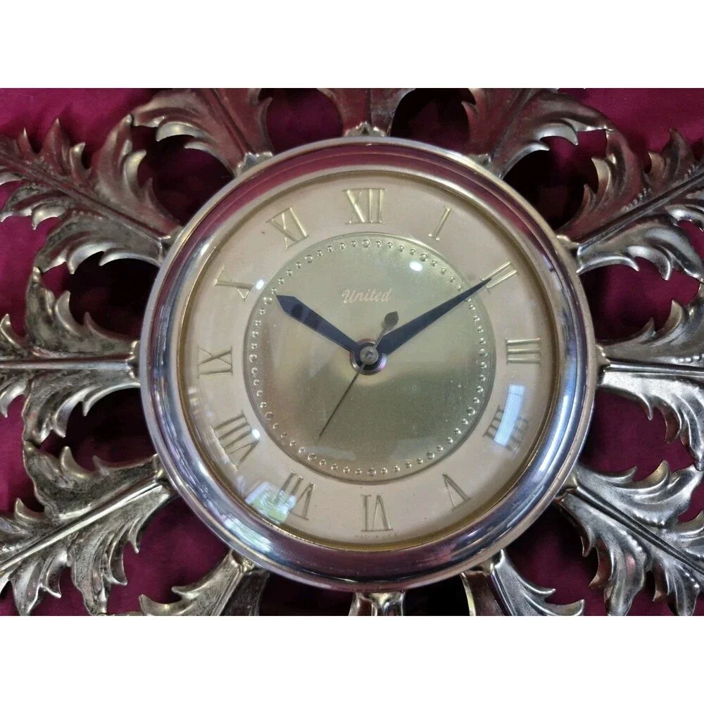 Vintage United Model 99 Sunburst Atomic Style MCM  Wall Clock Fully Functional